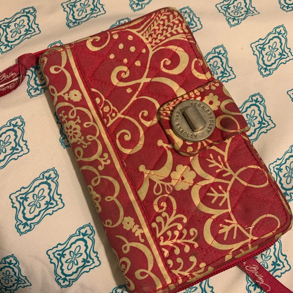 Vera Bradley wallet